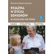 Książka w życiu seniorów na początku XXI wieku
