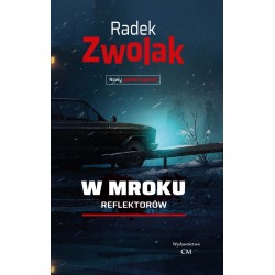 W mroku reflektorów